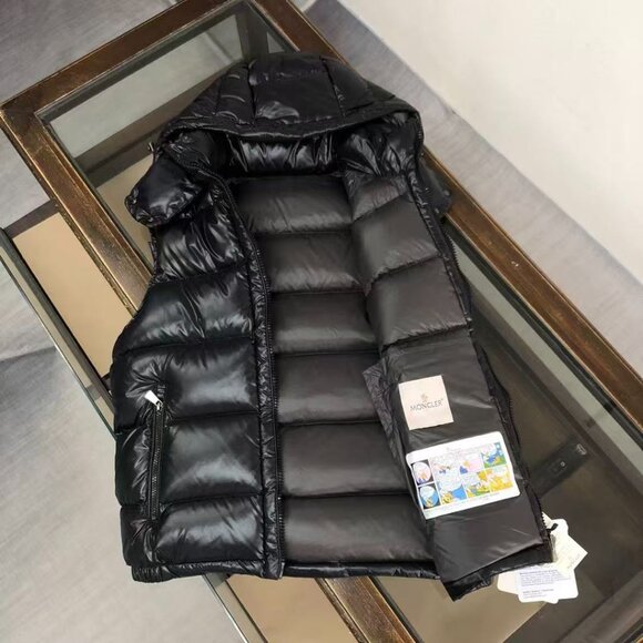 Moncler Black Hooded Down Vest, Size M - Picture 4 of 7